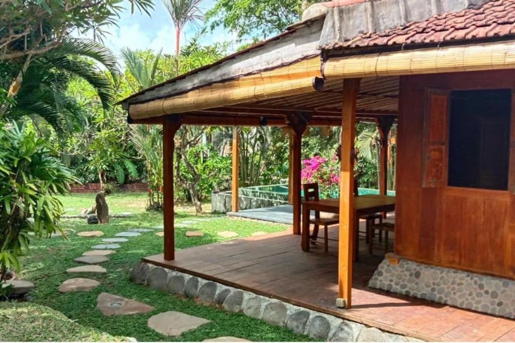 Kura Kura Beach House Чангу Екстер'єр фото